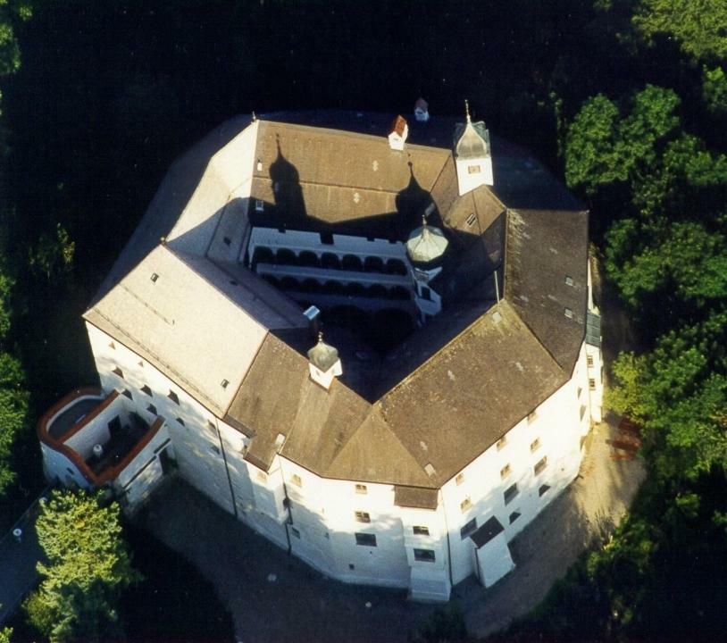 Hotel Schloss Amerang Eksteriør bilde
